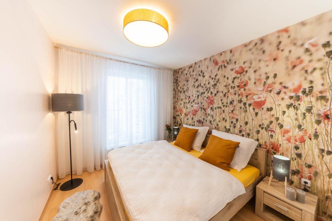 Apartman Lipa 利贝雷茨 外观 照片